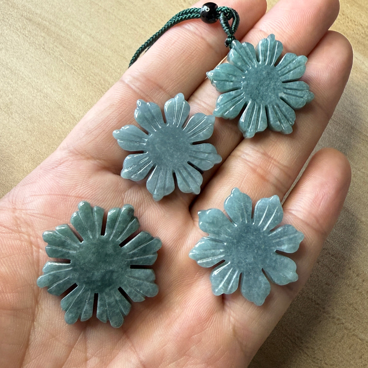 Grade A Jade Burma Jadeit Mann Herren Anhänger Blume Sonne Halskette Jade Geschenk