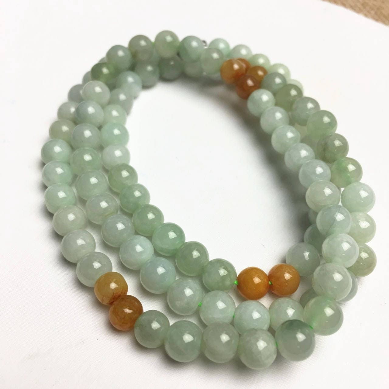 Zertifizierte natürliche Jade der Güteklasse A und handgeschnitzte Halskette aus Jadeit, runde Perlengröße: 5 x 5 mm, Edelstein