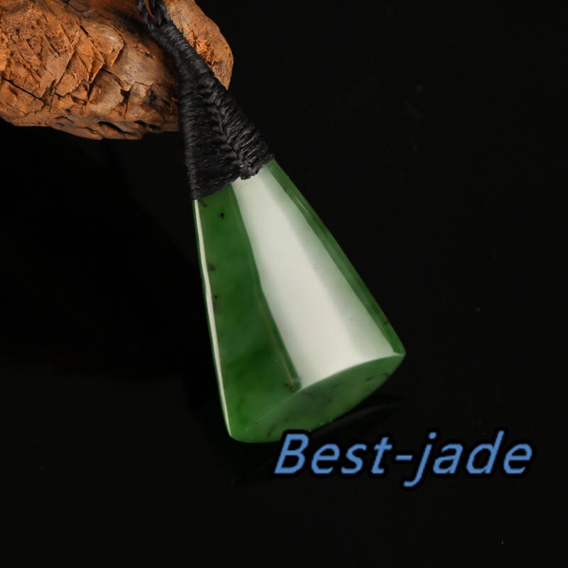 Green Nephrite Jade Hei Toki Pendant Necklace NZ NEW ZEALAND Maori Style Greenstone Pounamu With black string
