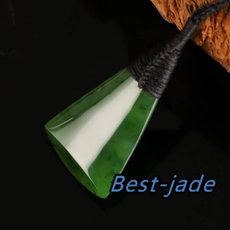 Green Nephrite Jade Hei Toki Pendant Necklace NZ NEW ZEALAND Maori Style Greenstone Pounamu With black string
