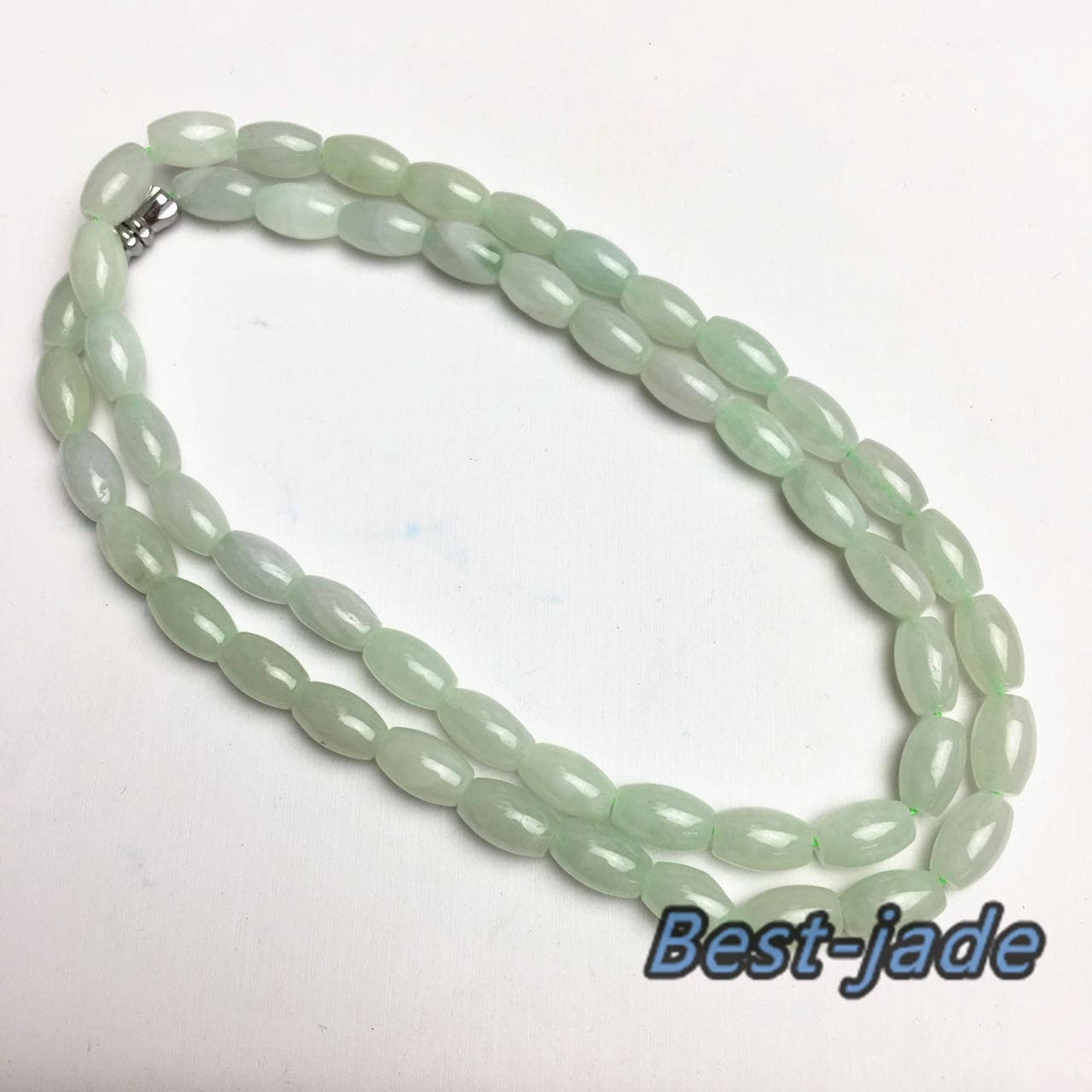 Zertifizierte natürliche Jade der Klasse A und handgeschnitzte Halskette Mädchenkette Jadeit Runde Perle Größe: 6*9 mm Grüner Edelstein aus Burma