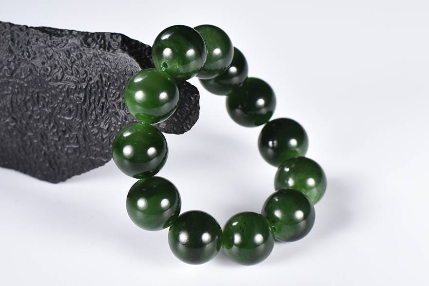 Kanadischer Jaspis, BIG 20, zertifiziert, erstklassiger AAA-Apfelgrüner Nephrit-Jade-Perlen-Armreif, Pounamu-Maori-Nephrit, NZ Bc-Jade