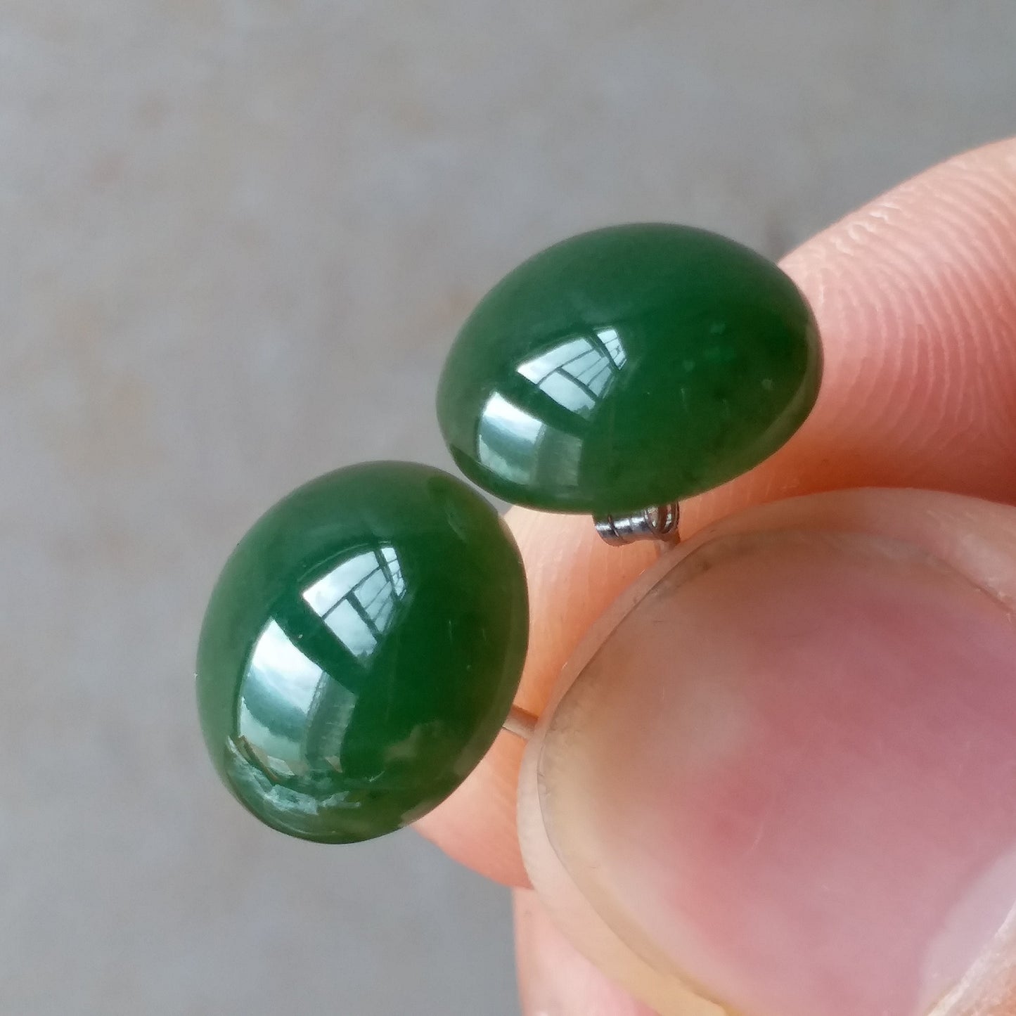 Ohrstecker aus natürlichem Nephrit, kanadischer Jade, handgeschnitzter Grünstein-Jaspis, neuseeländischer Jade, Maori-Pounamu-Ohrringe, Oreille-Clou, Brincos, Ohrringe