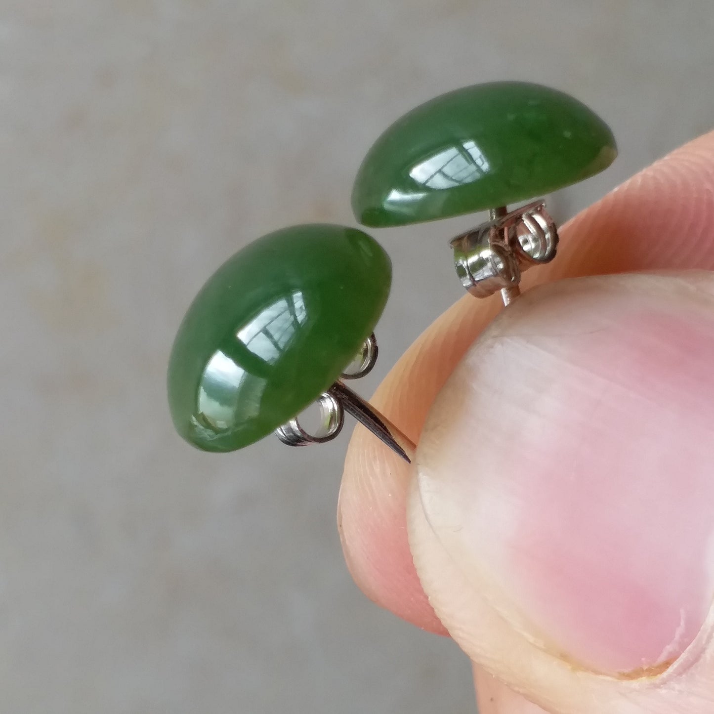 Ohrstecker aus natürlichem Nephrit, kanadischer Jade, handgeschnitzter Grünstein-Jaspis, neuseeländischer Jade, Maori-Pounamu-Ohrringe, Oreille-Clou, Brincos, Ohrringe