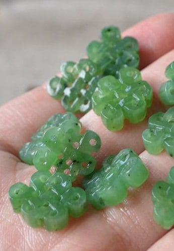 10 Stück kleine Glücksperlen, natürliche kanadische Jade, Nephrit, Grünstein, Pounamu-Perle, Maori-Stil, NZ-Jade, Kügelchen, grüner Jade