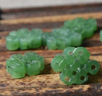 10 Stück kleine Glücksperlen, natürliche kanadische Jade, Nephrit, Grünstein, Pounamu-Perle, Maori-Stil, NZ-Jade, Kügelchen, grüner Jade