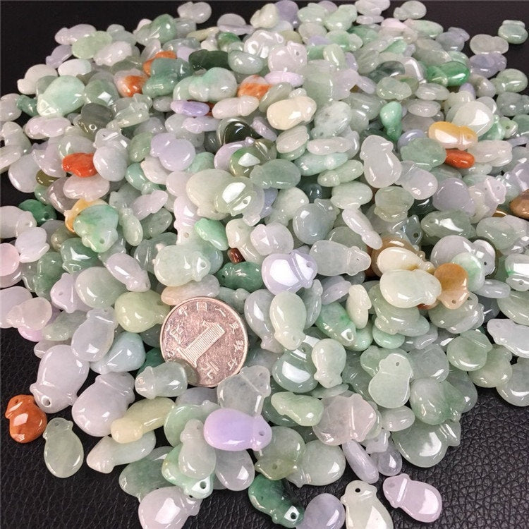 100 STÜCK 10*8mm Grade A Jade Portemonnaie Form Typ A Stein ICY Jade Burma grün Jadeit Perlen Perle Baby Anhänger Myanmar Glas Jadeit 翡翠A货