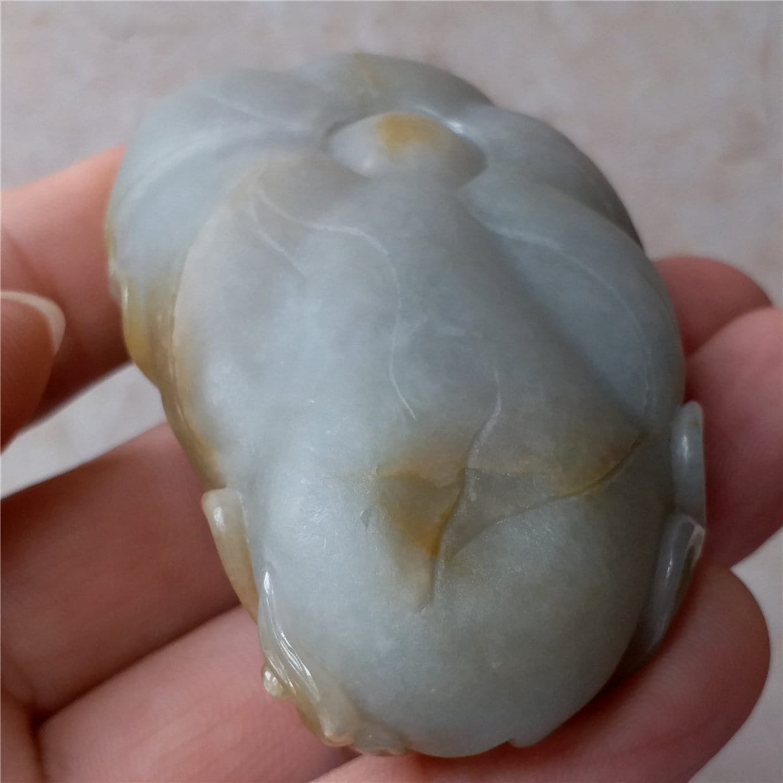 Grade A jade Buddha Yellow Grade A jade Hand pieces Massage Natural Green Jadeite BEADS Dull polishing Pendant Gemstone A stone 翡翠A货 手把件
