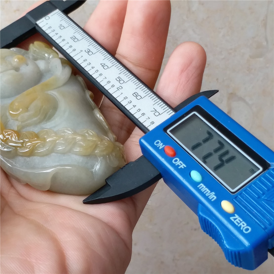 Grade A jade Buddha Yellow Grade A jade Hand pieces Massage Natural Green Jadeite BEADS Dull polishing Pendant Gemstone A stone 翡翠A货 手把件