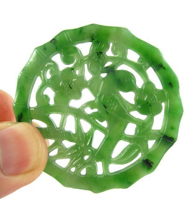 Green Nephrite Hollow Pendant NZ Greenstone jasper Pounamu Children Canadian jade Gemstones grüner Beads яшма Chinese Lady Necklace 喜上眉梢