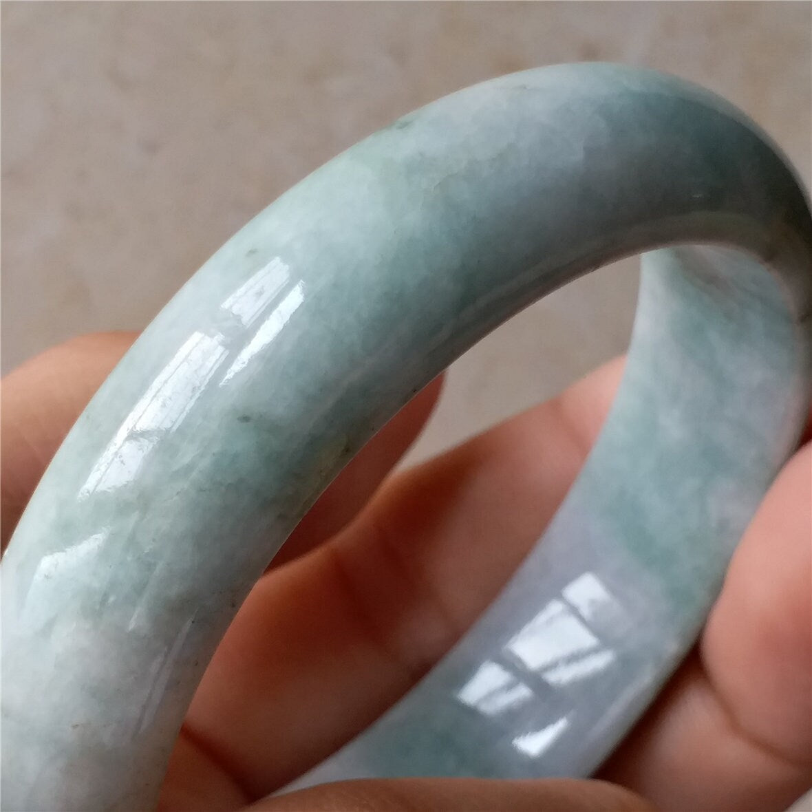55.7mm Light green Grade A jade Natural Jade Hand carved wrist Bangle Bracelet Lady Chain Jadeite Type A stone armreife Джейд браслеты 翡翠手镯