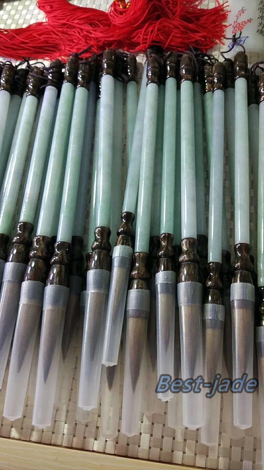 Grüner Jadeit, natürlicher Burma-Jade-Eis, Güteklasse A, handgeschnitzter chinesischer Kalligraphie-Pinselstift