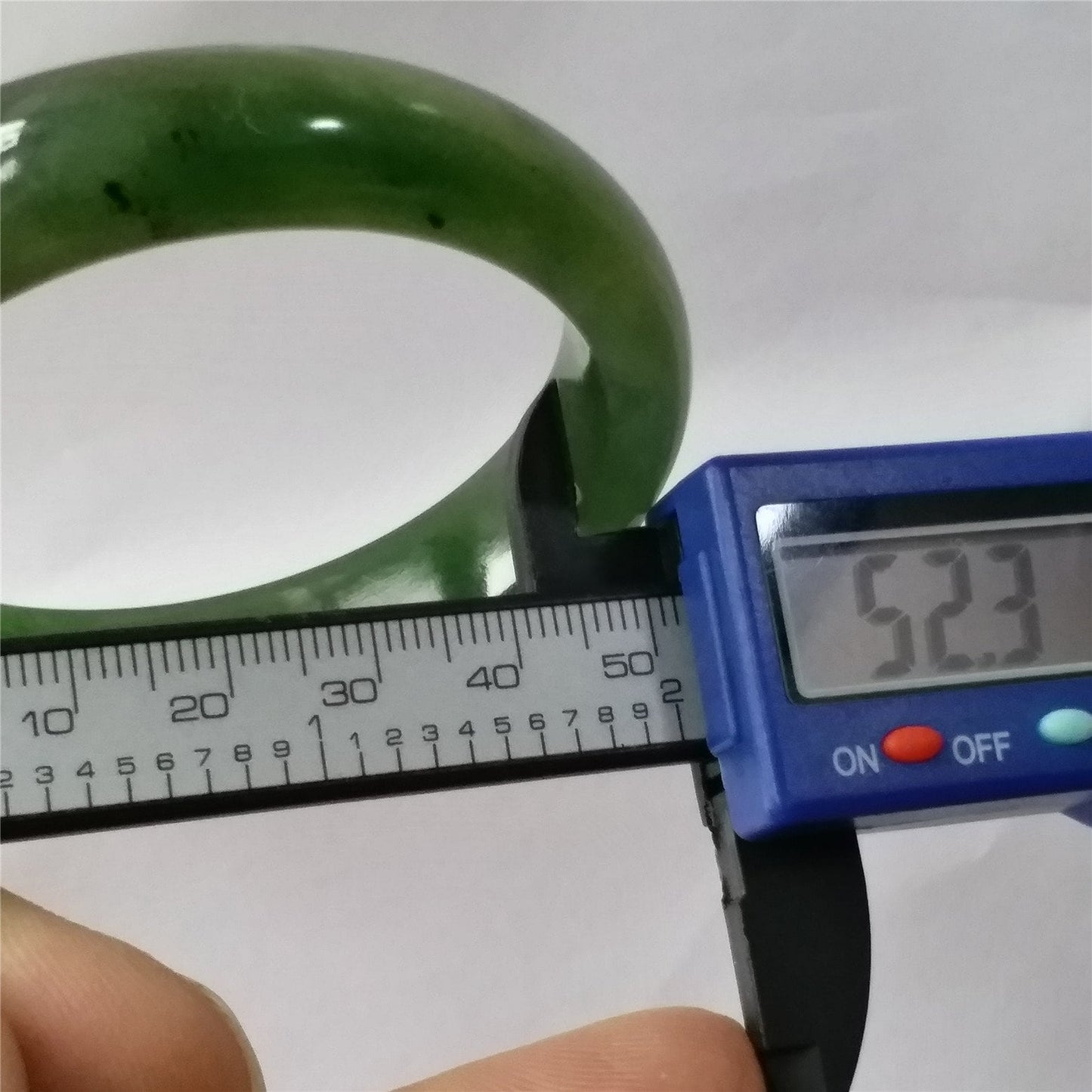 52.3mm Natural Nephrite Round bangle Green stone Canadian Jade Bracelet Pounamu Nephrite Jade lady Canadian Jasper BC Greenstone 020