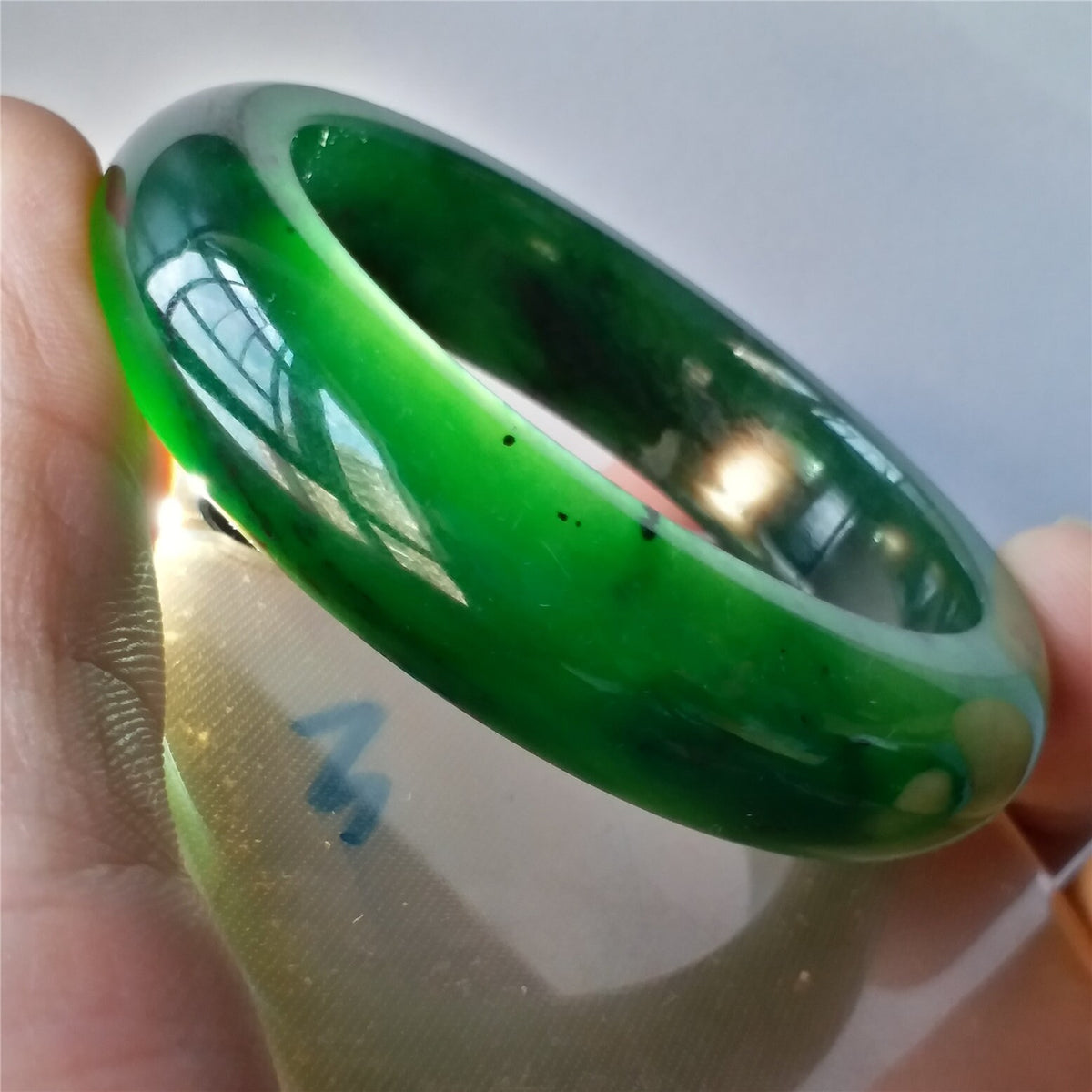 52.2mm Natural Nephrite Round bangle Green stone Canadian Jade Bracelet Pounamu Nephrite Jade lady Canadian Jasper BC Greenstone 011