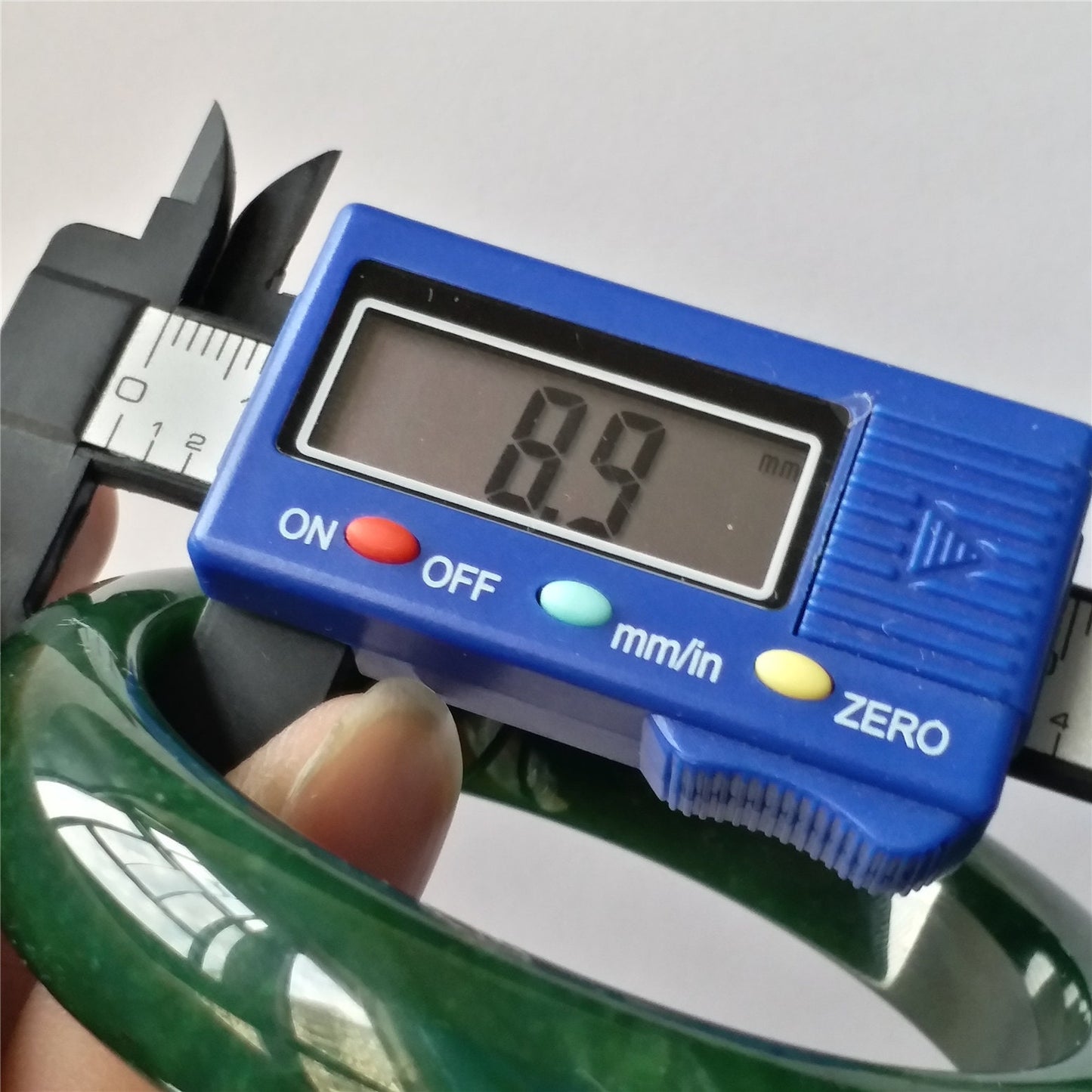 56.4mm Natural Nephrite Round bangle Green stone Canadian Jade Bracelet Pounamu Nephrite Jade lady Canadian Jasper BC Greenstone 014