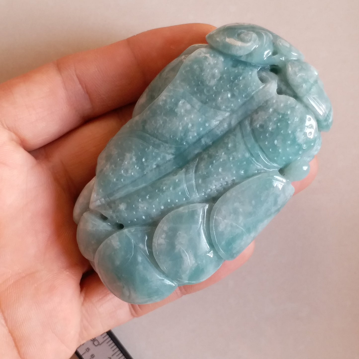 Natural Green Pixiu Hand held Massage Jadeite Hand craved Natural Burma Jade BEADS Anhänger Gemstone Hanging A stone