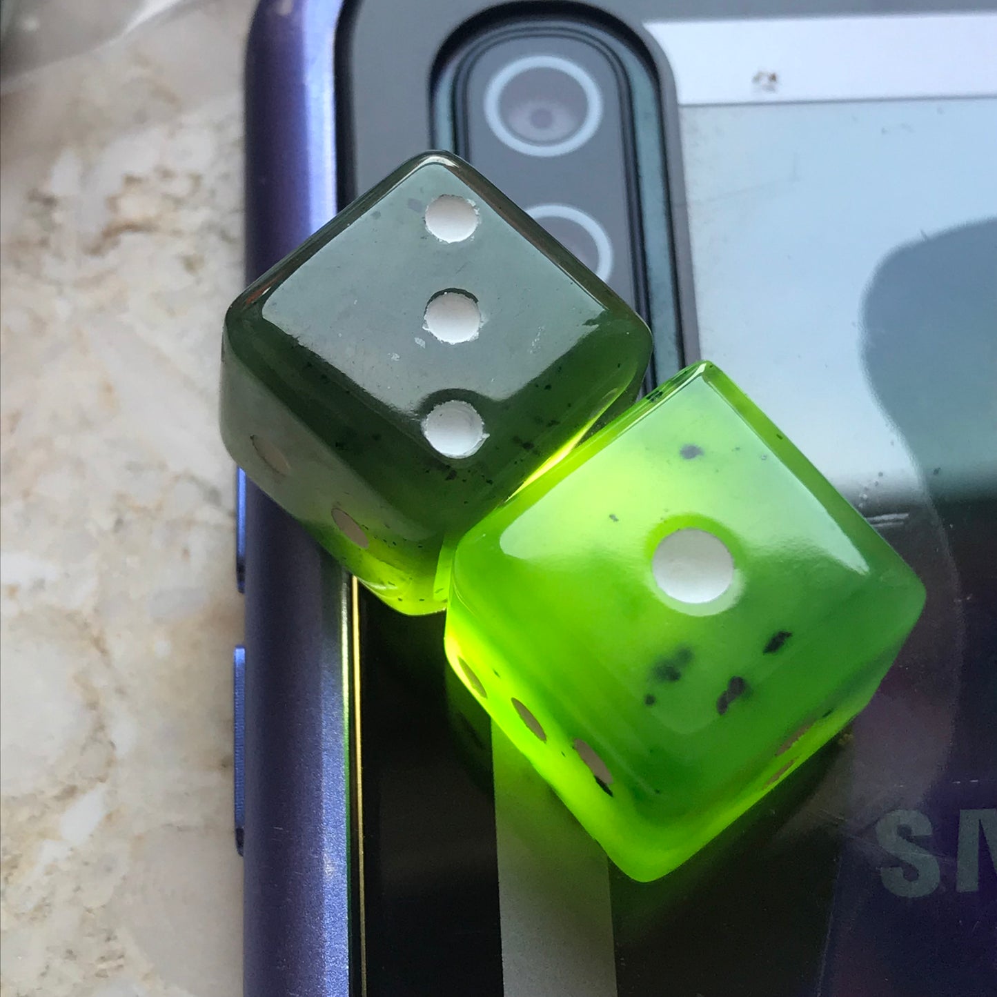 Würfelperlen Natürlicher grüner Nephrit kanadischer Jade Greenstone