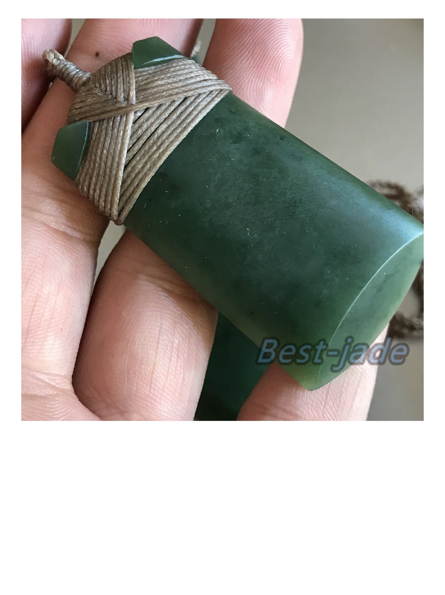 Natürlicher grüner Nephrit Axt Anhänger NEUSEELAND Jade Beil Maori Stil NZ Nephrit Mattpolieren Pounamu Bc Kanadische Jade Aquaman Halskette