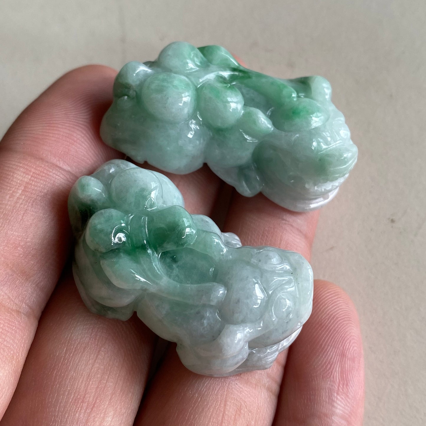 1Pair Vintage Pixiu Grade A Jadeite Natural Green Burma jade pendant BEADS jadeit Ruyi Type A stone 天然辣色翡翠A货 貔貅 10196