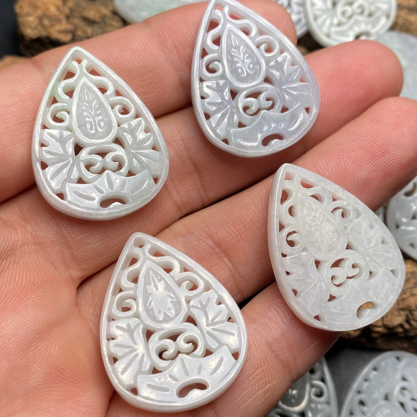 Vintage chinesischer Wassertropfen Anhänger Natur Grade A Jade Myanmar Jadeit Burma Jade Stein Perlen Säugling Baby Mädchen Diy Ohrringe Tropfen
