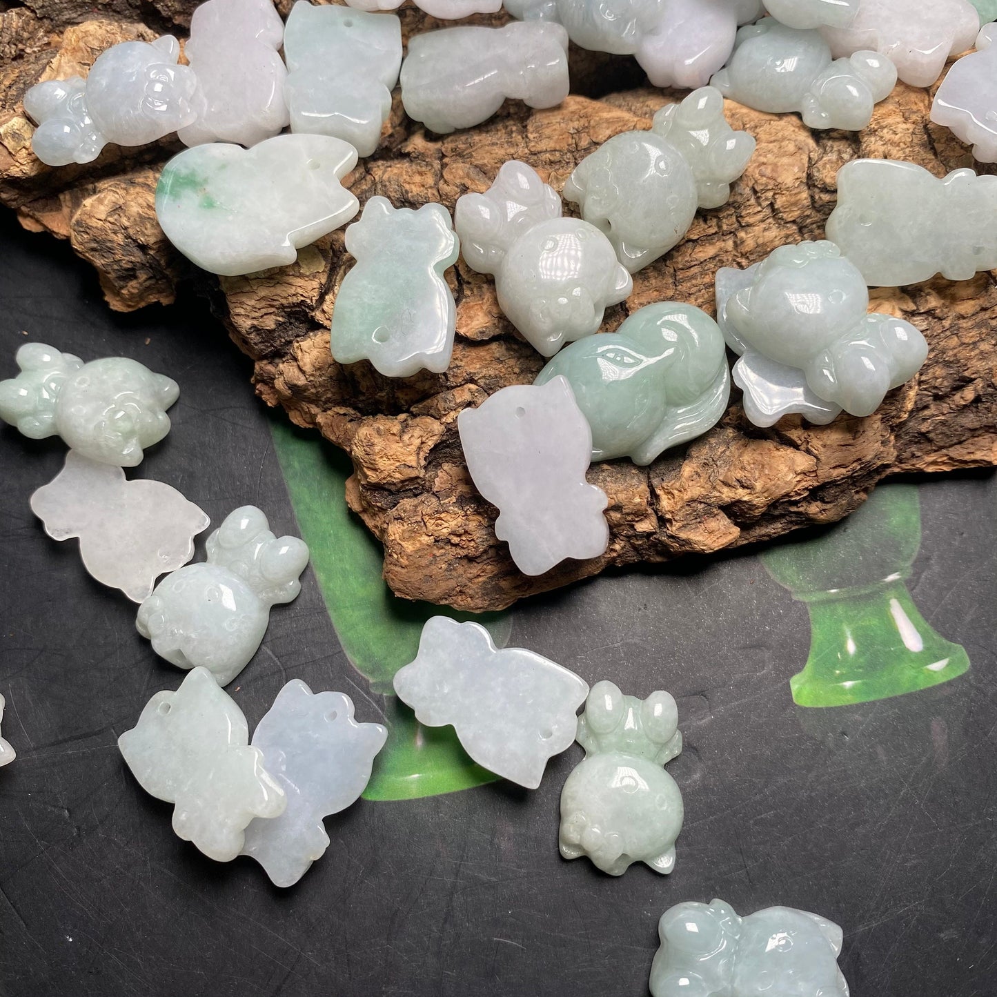 Grade A Jade Hallo süße Kitty Katze chinesische Münze Tasche Anhänger natürliche graue Jade ICE Burma Jadeit Perlen Cartoon Ohrringe Tropfen Geschenk Anhänger