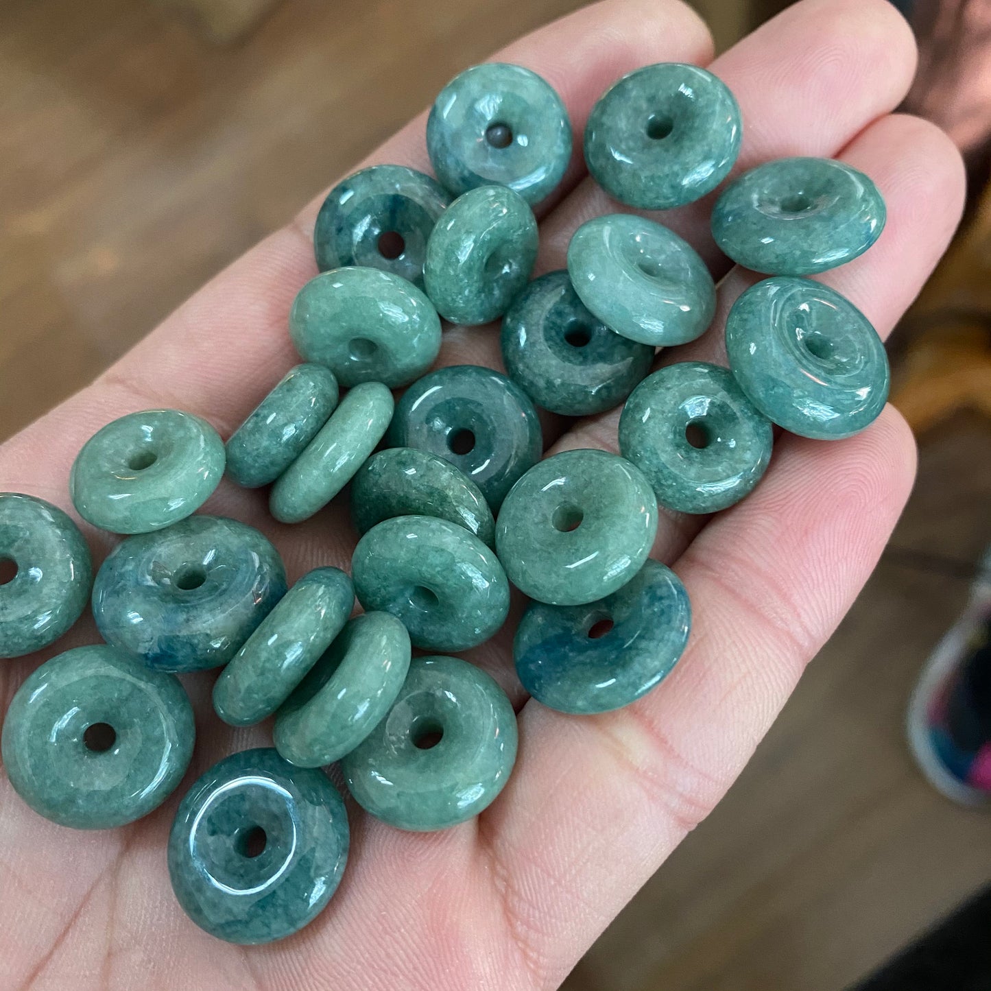 Donut-Jadeit, natürlicher grüner Jade der Güteklasse A, ICE-Jadeit, runde Perlen, Donut-Baby-Anhänger, Halskette, Ohrringe, Burma, Myanmar, Jadeit, A货