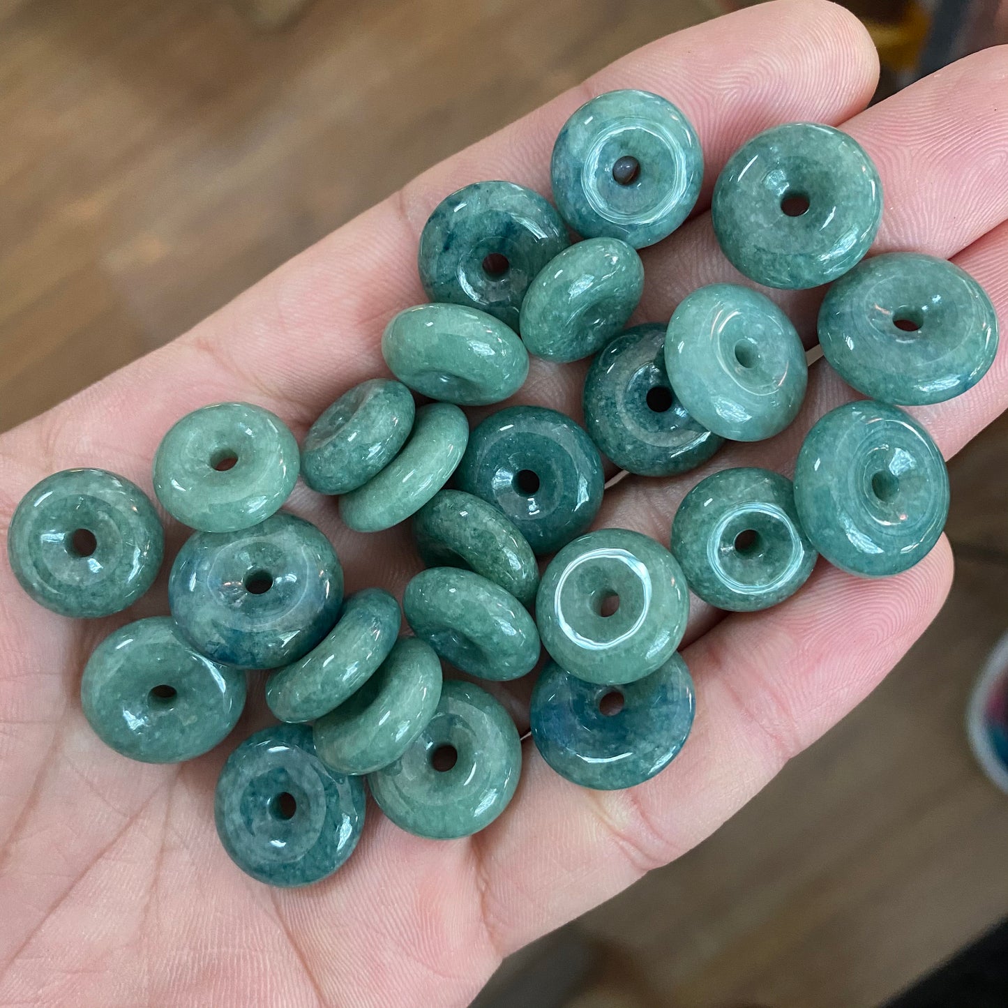 Donut-Jadeit, natürlicher grüner Jade der Güteklasse A, ICE-Jadeit, runde Perlen, Donut-Baby-Anhänger, Halskette, Ohrringe, Burma, Myanmar, Jadeit, A货
