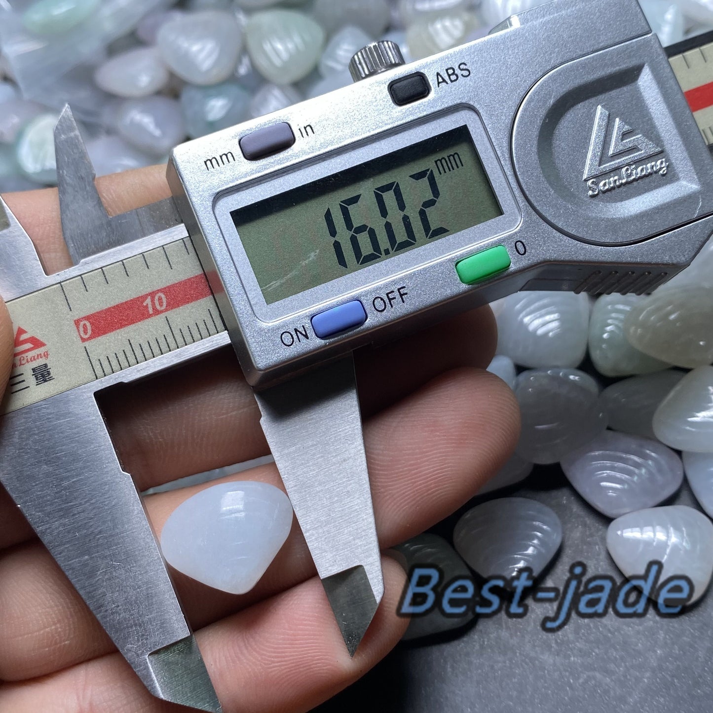 Großhandel Grade A Jade Burma Jadeit Perlen Perle Muschelperle Typ A Jade Ice Myanmar Jadeit Conch Anhänger DIY Halskette Ohrringe