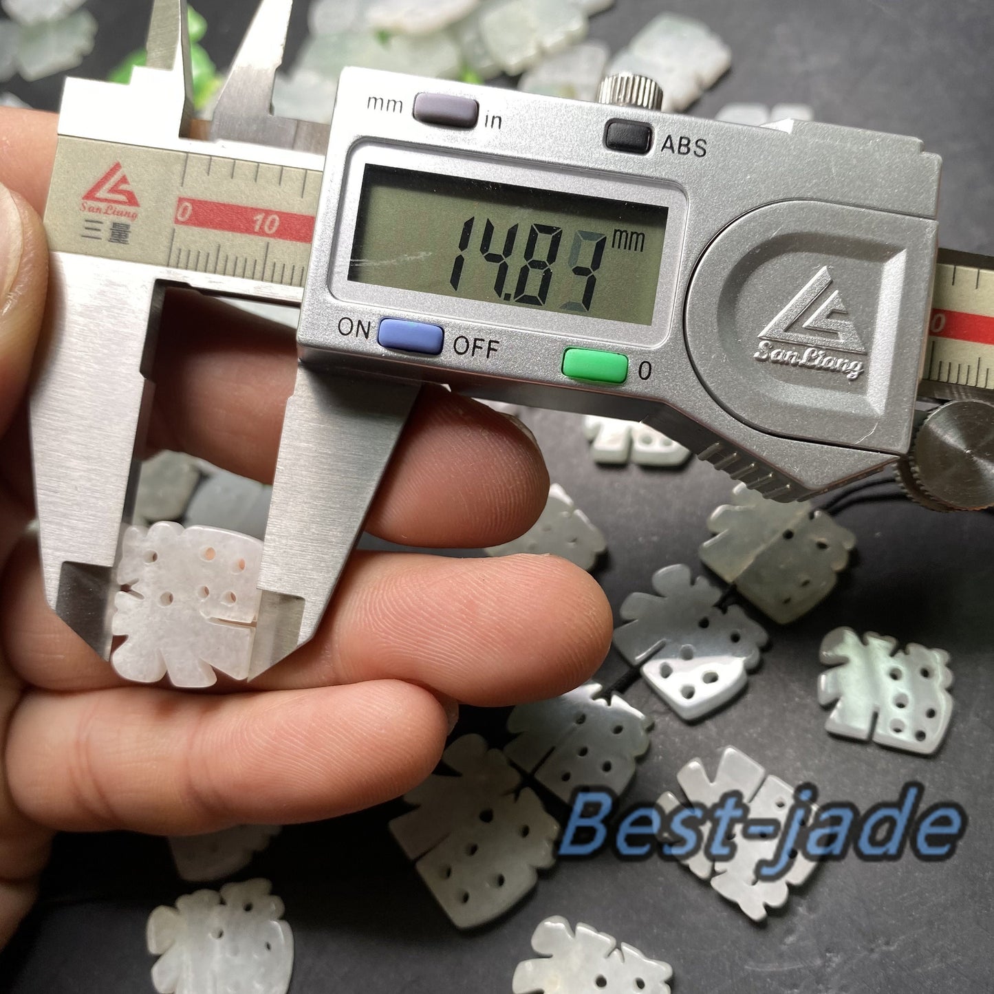 Fu-Form Grade A Jade Burma Jadeit Perlen Perle Muschelperle Typ A Jade Ice Myanmar Jadeit Conch Anhänger DIY Halskette Ohrringe 双喜临门