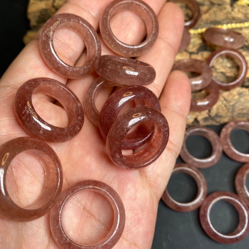 Großhandel US-Größe 4-12 Natürlicher Rosen-Erdbeerquarz-Ring rosa Kristall-Fingerbandring klarer massiver Quarzstein Dame Edelstein Jade Geschenk