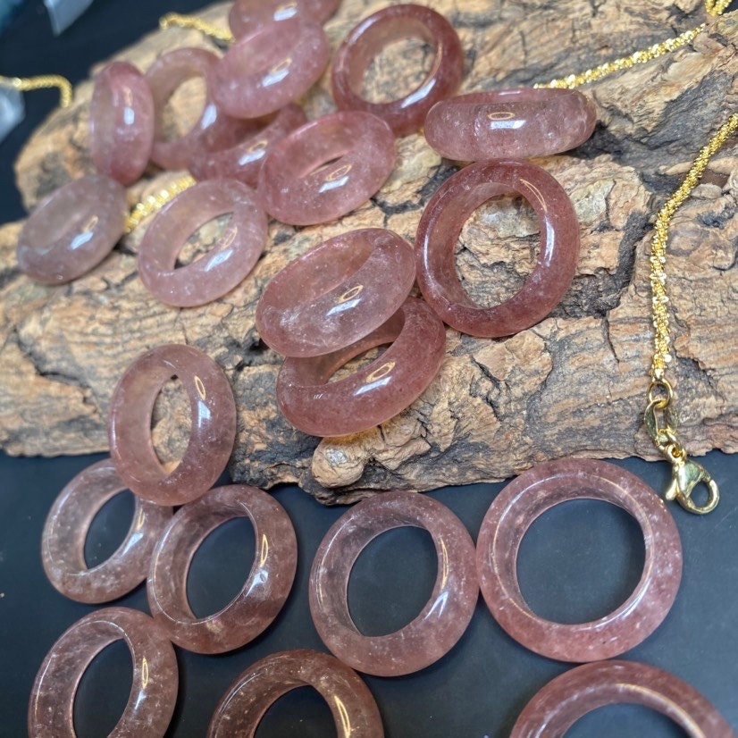Großhandel US-Größe 4-12 Natürlicher Rosen-Erdbeerquarz-Ring rosa Kristall-Fingerbandring klarer massiver Quarzstein Dame Edelstein Jade Geschenk
