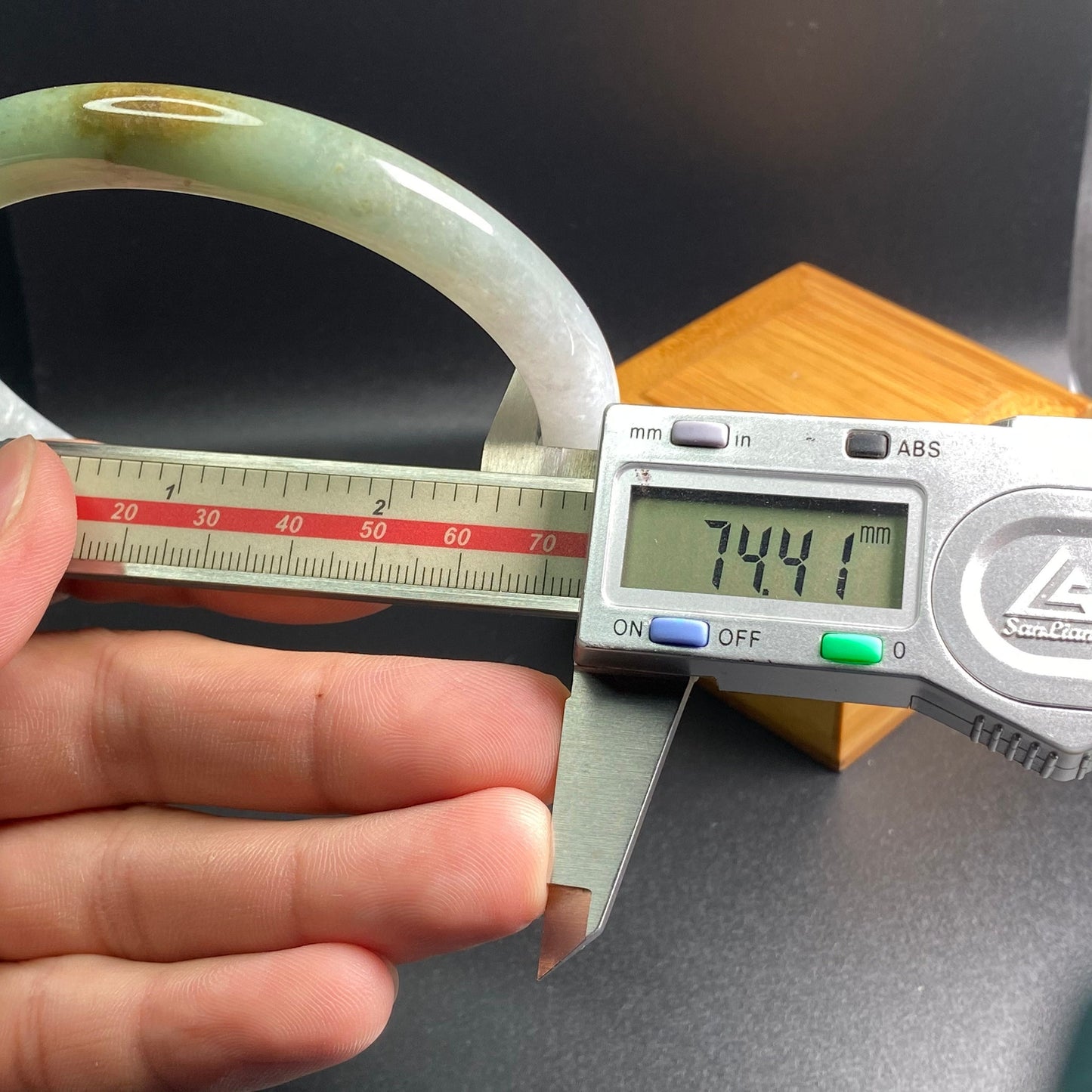 Huge 74.4mm Grade A Jade Natural green Big Round bangle Burma jadeite Lady Bracelet Type A stone big hand female male bangle 翡翠飘花手镯