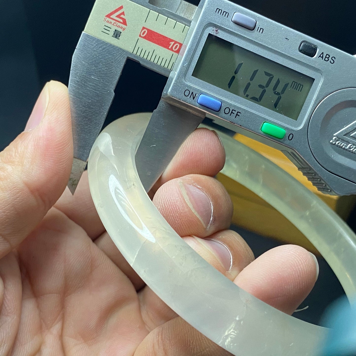 Huge 76.8mm Natural Citrine Clear Yellow Quartz Round BANGLE crystal bracelet Translucent topaz Rock craterites Chain A jade stone gift