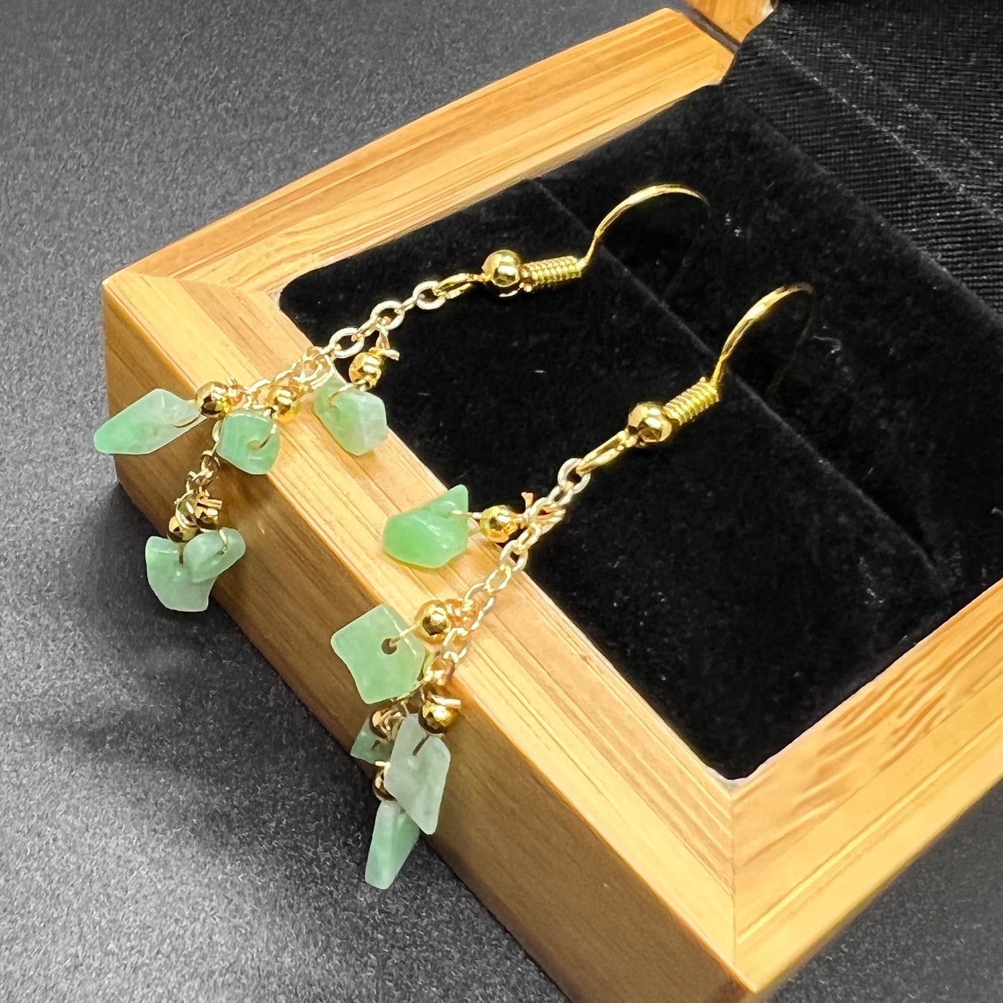 Natürlicher Jadeit, transparente Ohrtropfen-Jade-Ohrringe mit vergoldeter Öse, Burma-Jade, Güteklasse A, Jade-Ohrstecker, lose Perlen, Schmuck, Geschenk für Sie