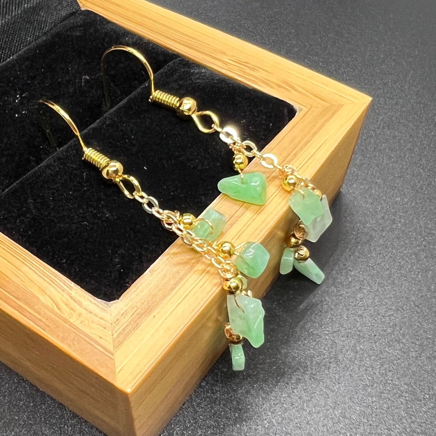 Natürlicher Jadeit, transparente Ohrtropfen-Jade-Ohrringe mit vergoldeter Öse, Burma-Jade, Güteklasse A, Jade-Ohrstecker, lose Perlen, Schmuck, Geschenk für Sie