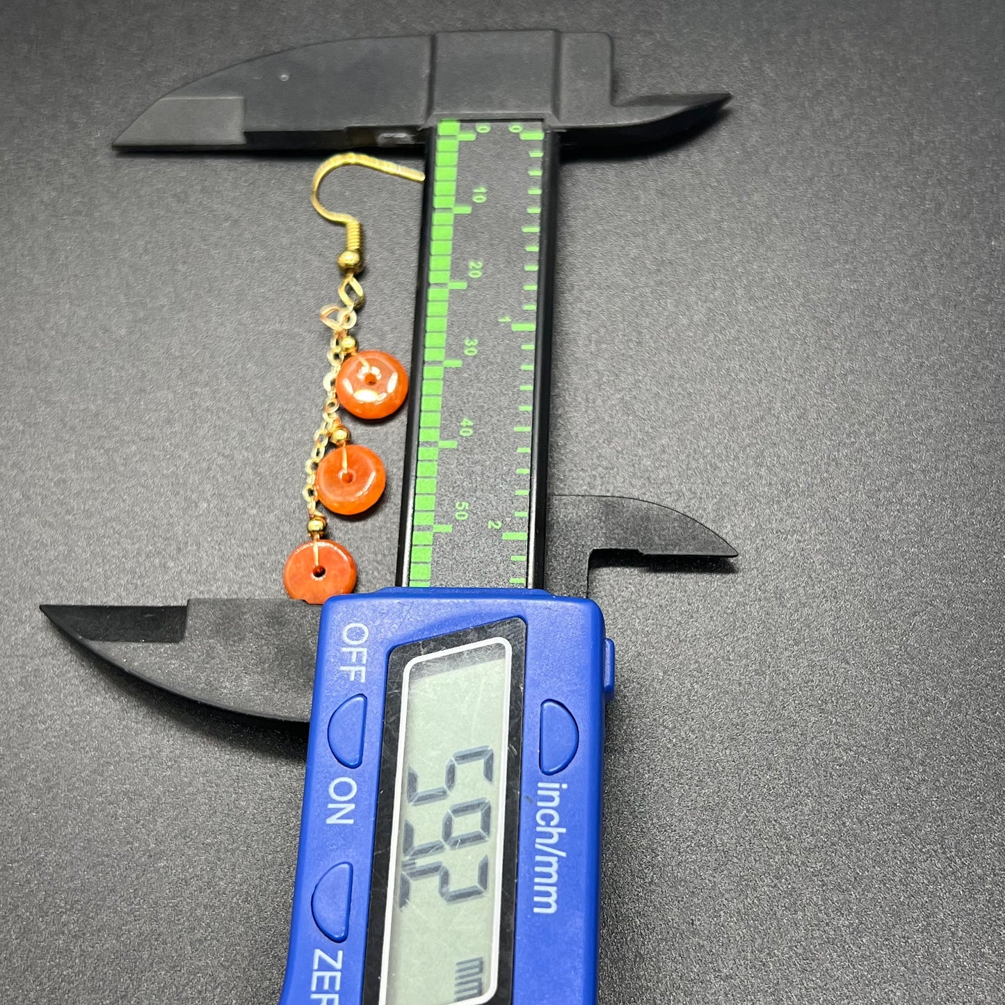 Natürliche rote Jadeit-Ohrhänger-Jade-Ohrringe mit vergoldeter Öse, Burma-Jade, Güteklasse A, Jade-Earbob-Jade, lose Perlen, Schmuckgeschenk für Sie