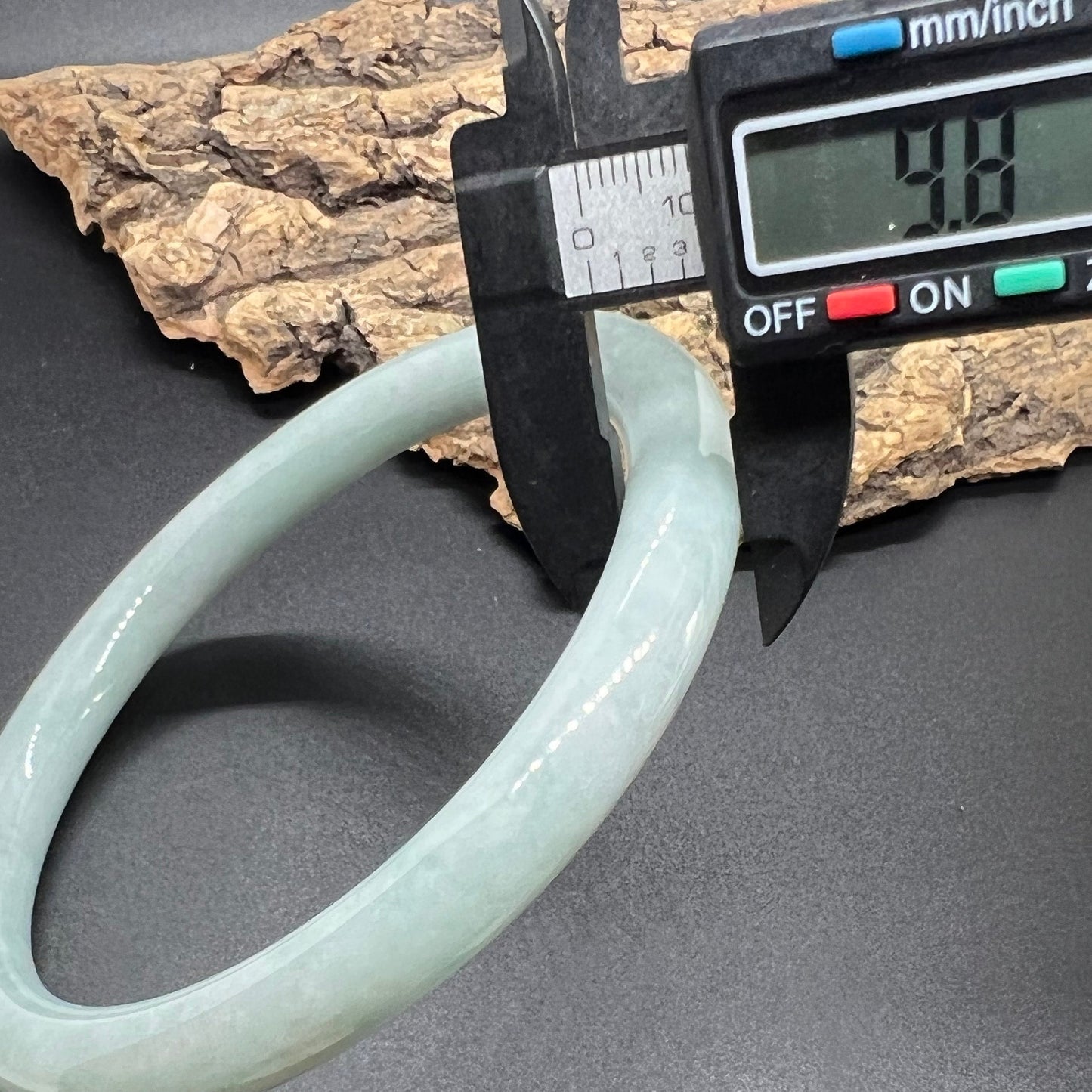 Riesiger 76,2 mm großer, runder Armreif aus Jade der Güteklasse A, Naturgrün, Burma-Jadeit-Damenarmband, Typ-A-Stein, kleiner Hand-Frauen-Armreif