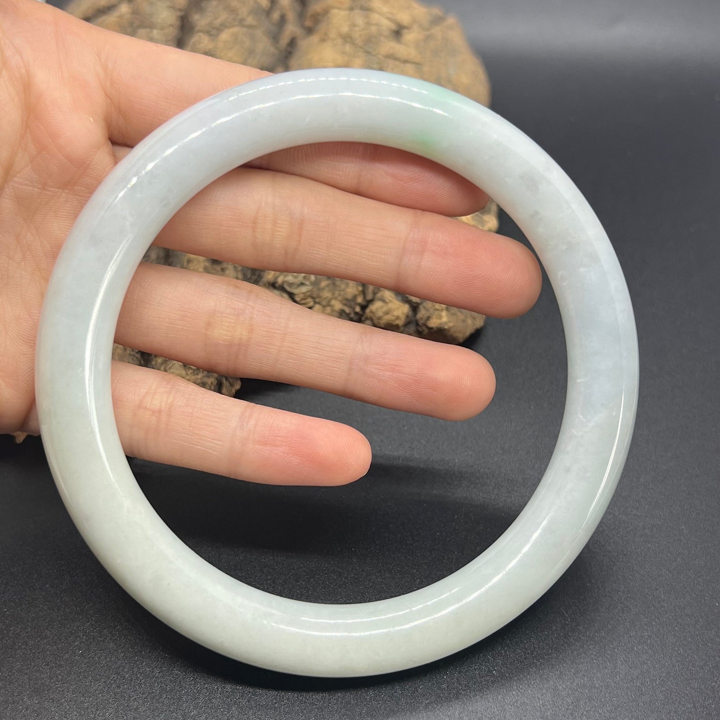 Huge 75.8mm Grade A Jade Natural green Big Round bangle Burma jadeite Lady Bracelet Type A stone small hand female bangle 翡翠飘花手镯