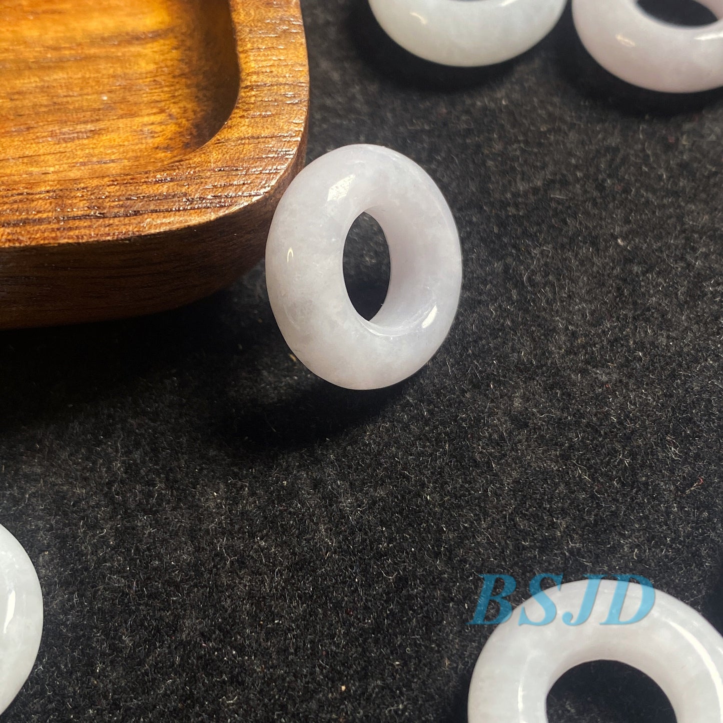 30 Stück große 18 mm Donut-Ringe, natürliche grüne Jade der Güteklasse A, runde ICE-Perlen, Baby-DIY-Ohrringe, Burma, Myanmar, Jadeit-Donut-Schmuck