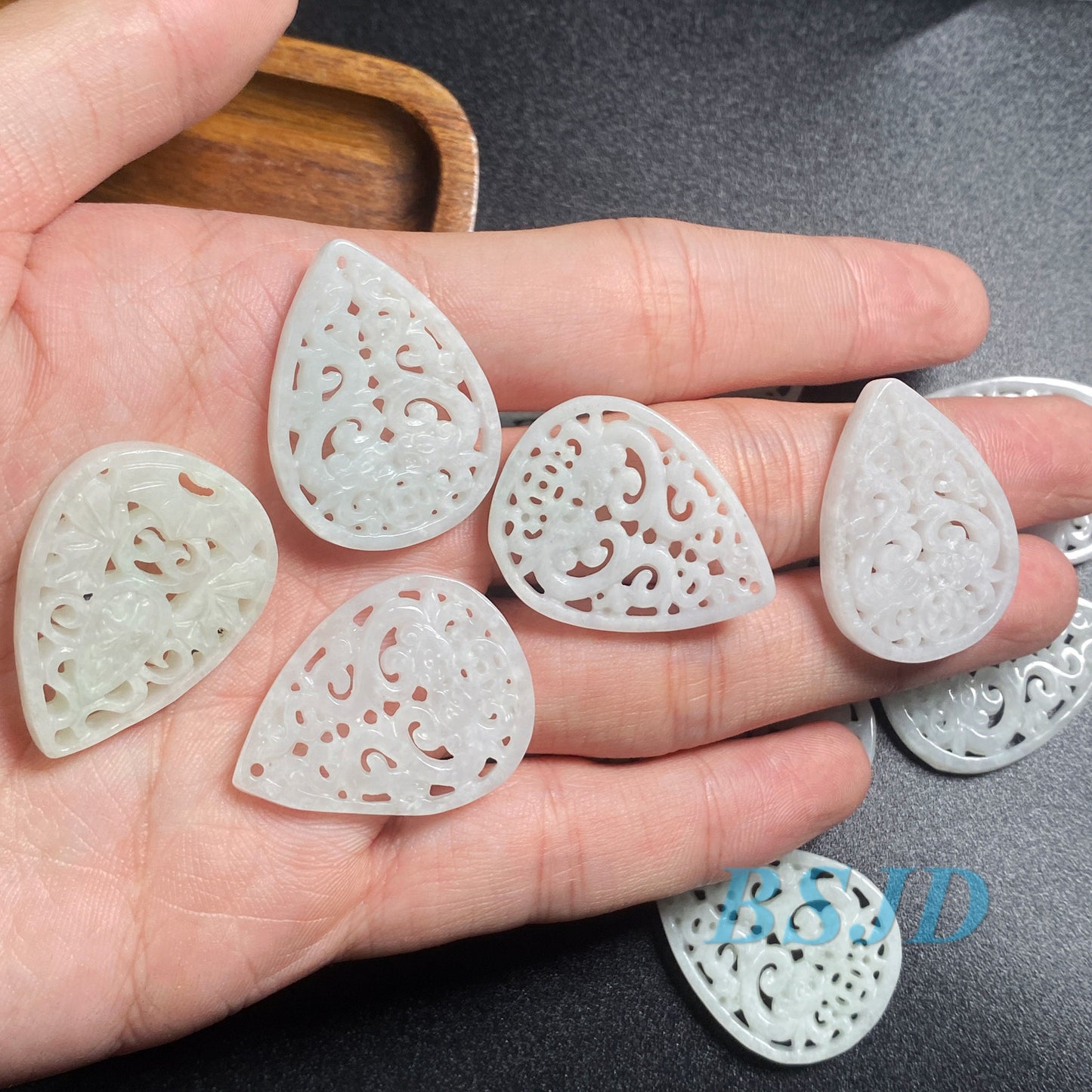Vintage chinesischer Wassertropfen Anhänger Natur Grade A Jade Myanmar Jadeit Burma Jade Stein Perlen Säugling Baby Mädchen Diy Ohrringe Tropfen