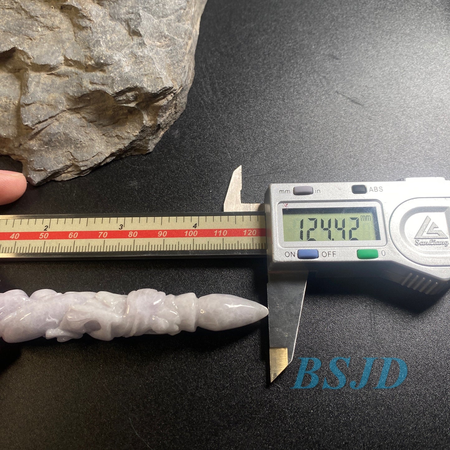 Dragon Pen Natural Grade A Jade Burma Jadeite man Kylin pendant necklace BEADS Anhänger Gemstone Green jadeit 翡翠 龙笔