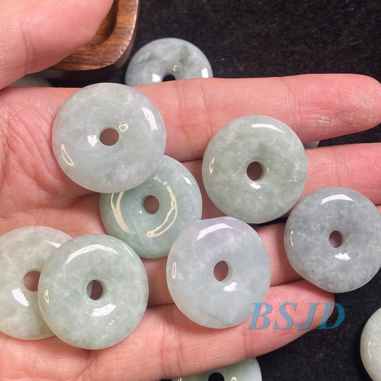 10PCS Grade A Jade Lucky Disc Donut pendant Natural Green Jade ICE Jadeite Burma Flat Round doughnut Beads Chinese Carved Myanmar Anhänger
