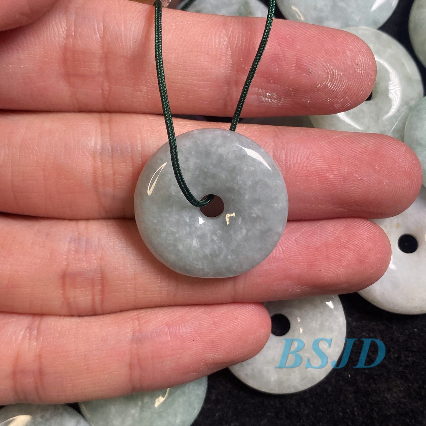 10PCS Grade A Jade Lucky Disc Donut pendant Natural Green Jade ICE Jadeite Burma Flat Round doughnut Beads Chinese Carved Myanmar Anhänger