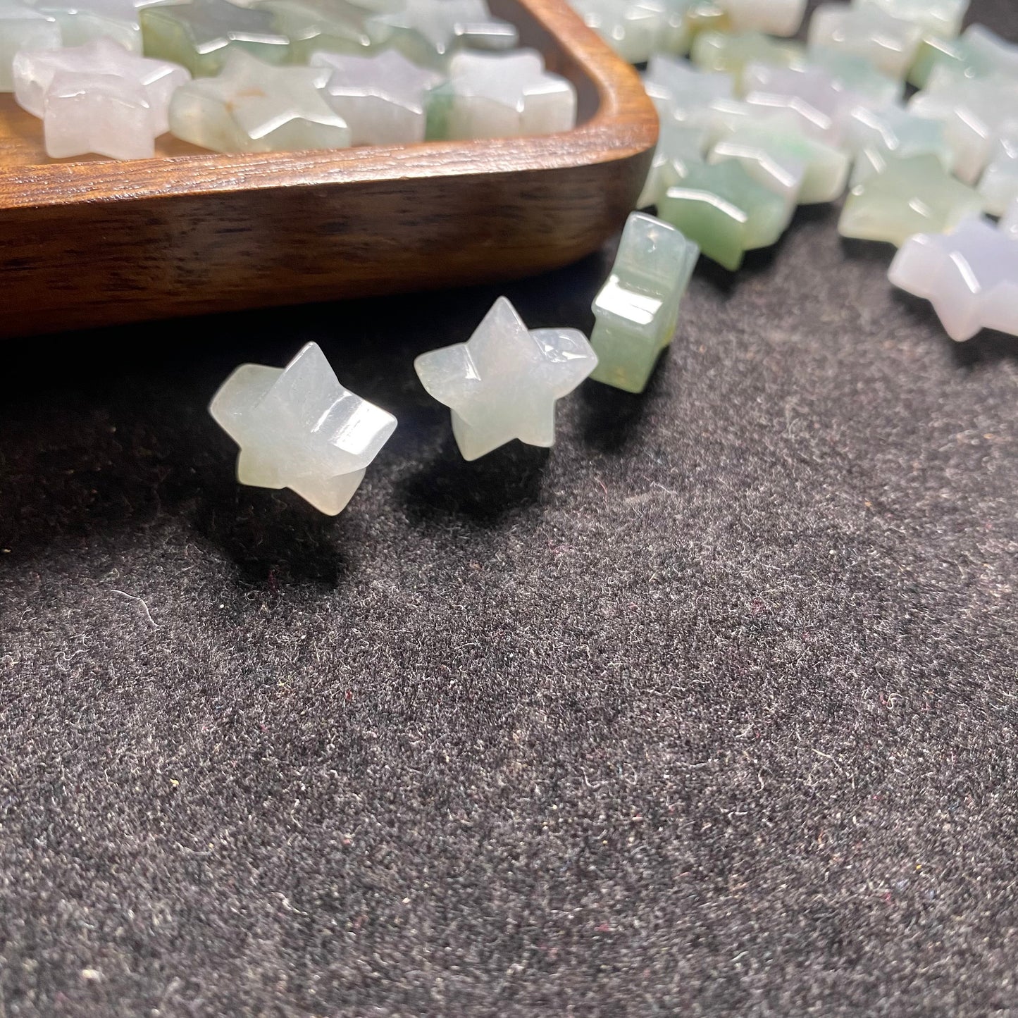 10 STÜCK Lucky Star Natural Grade A Green Jade ICE Burma Jadeit Perlen Halskette Chinesische geschnitzte Jadeit Myanmar Jade Feicui Baby Geschenk