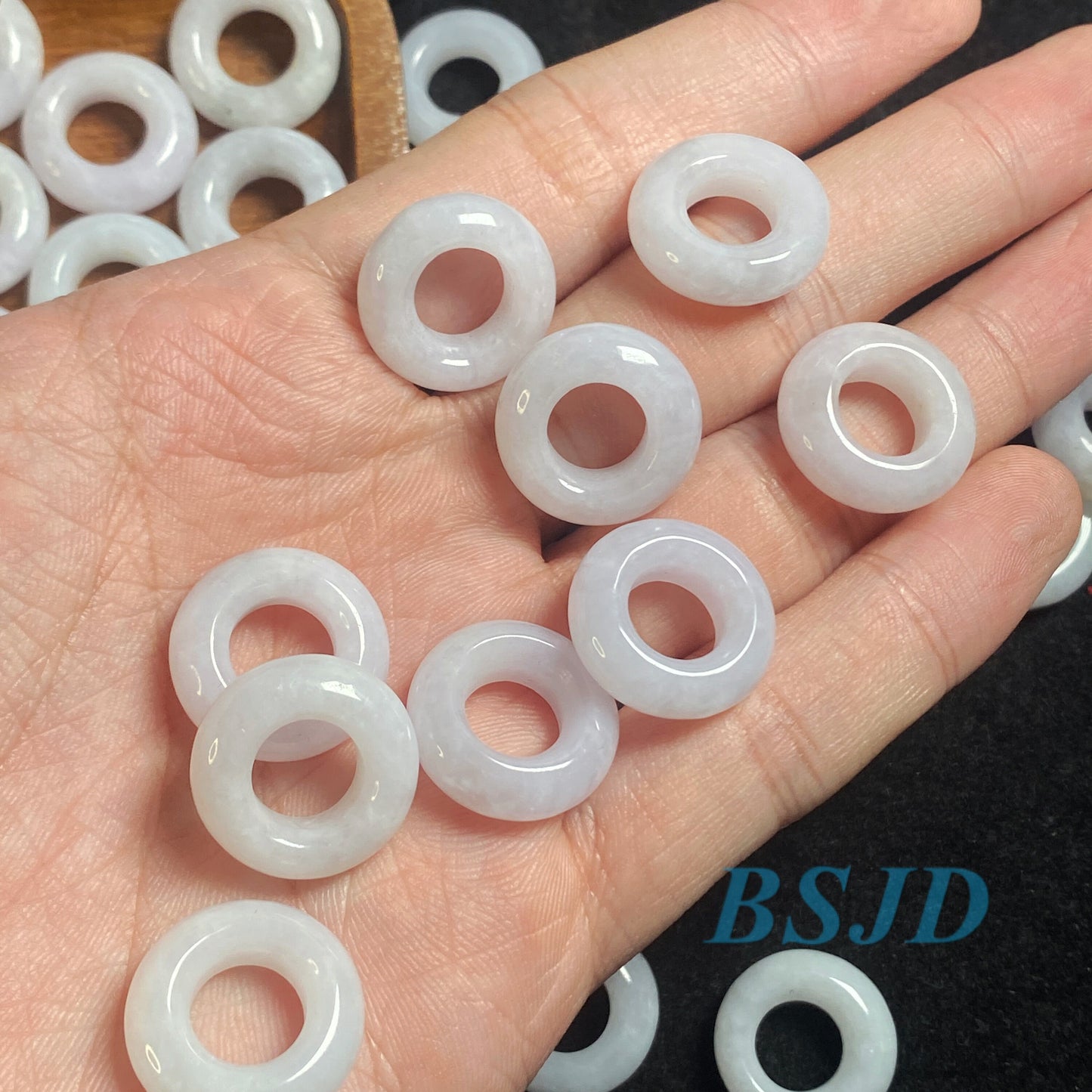 30 Stück große 18 mm Donut-Ringe, natürliche grüne Jade der Güteklasse A, runde ICE-Perlen, Baby-DIY-Ohrringe, Burma, Myanmar, Jadeit-Donut-Schmuck