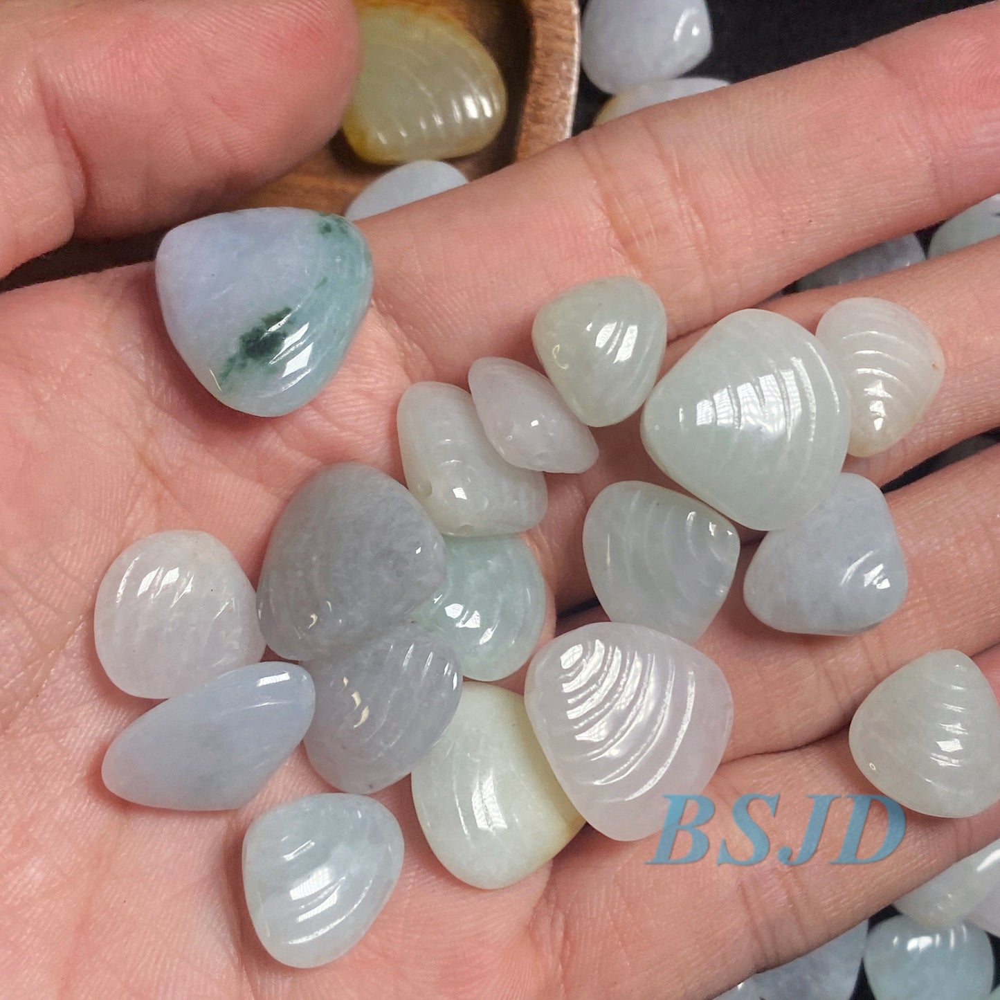 Wholesale Grade A Jade Burma jadeite Beads pearl Shell bead Type A jade Ice Myanmar Jadeite conch pendant DIY necklace earrings