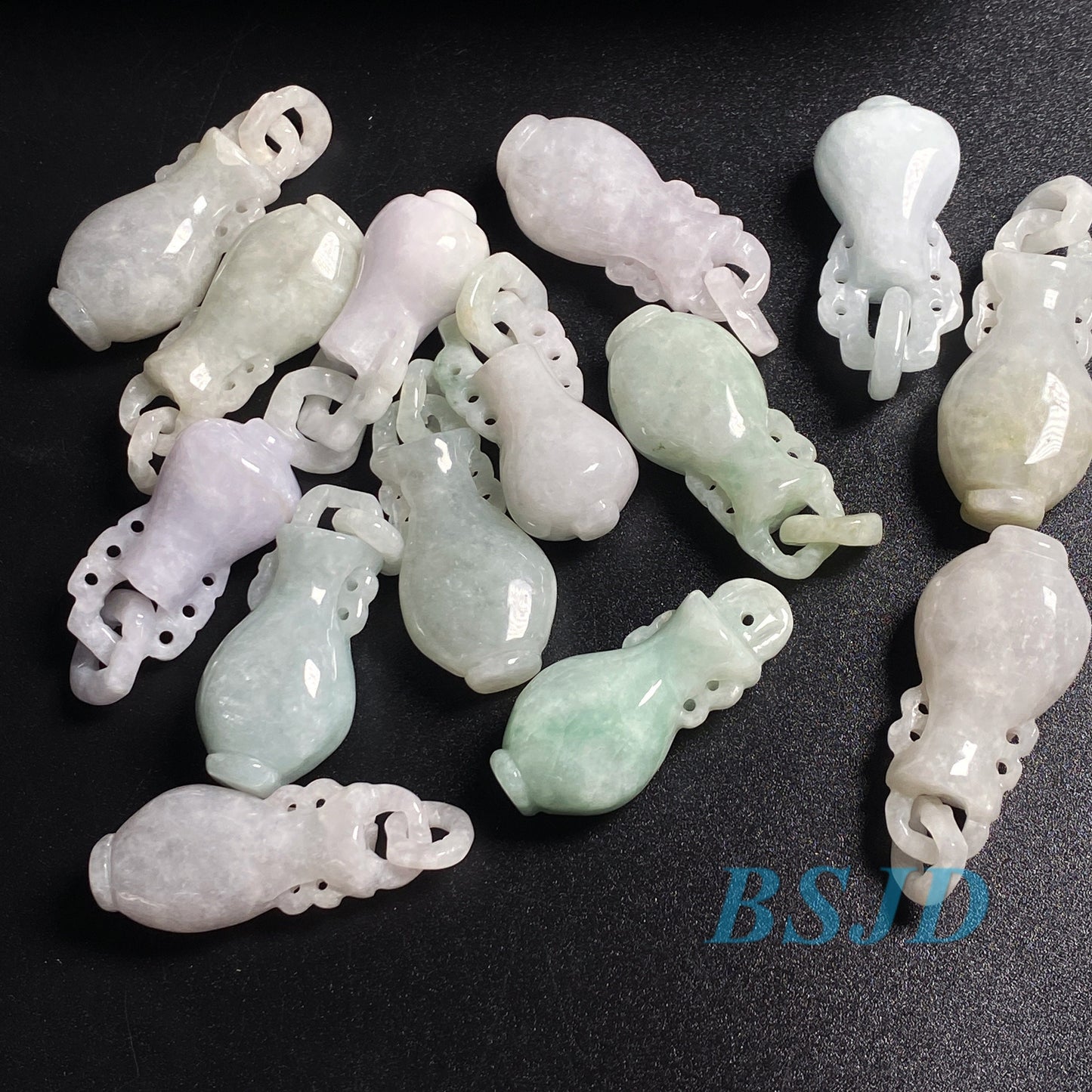 Blumenvase Feicui Anhänger Natürliche Jade der Güteklasse A Grüne Jade ICE Jadeit Burma Chinesisch geschnitzt, Myanmar Lady Jadeit Martin-Pêcheur