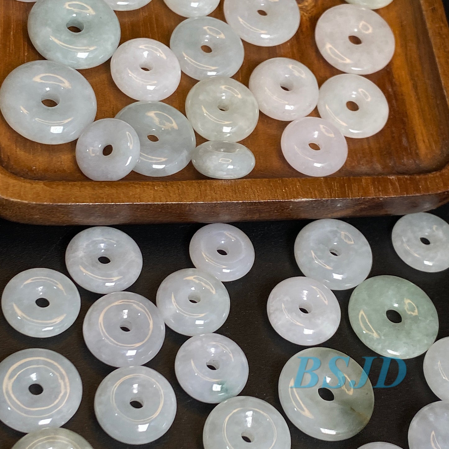 30 Stück kleiner Donut-Anhänger, natürliche grüne Jade der Güteklasse A, ICE-Jadeit-Donut-Perlen, Kind-Baby-Dame-Ohrringe, Spacer, Burma, Myanmar-Jade, 翡翠A货 平安扣