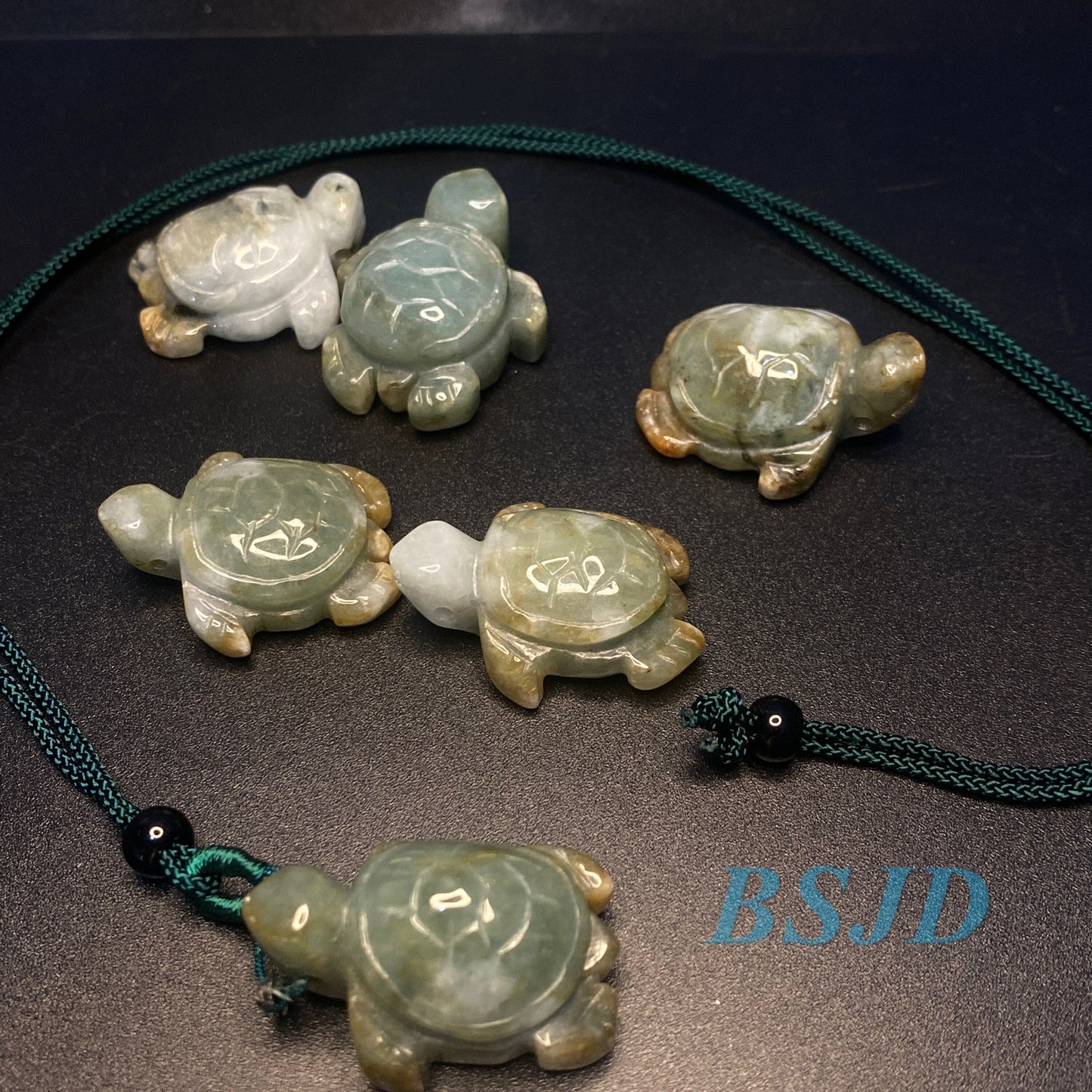 Großhandel Grade A Jade Burma Jadeit Perlen Schildkröte Anhänger Typ A Jade Eis Myanmar Jadeit DIY Halskette Kind Jade Geschenk Charms Ornament
