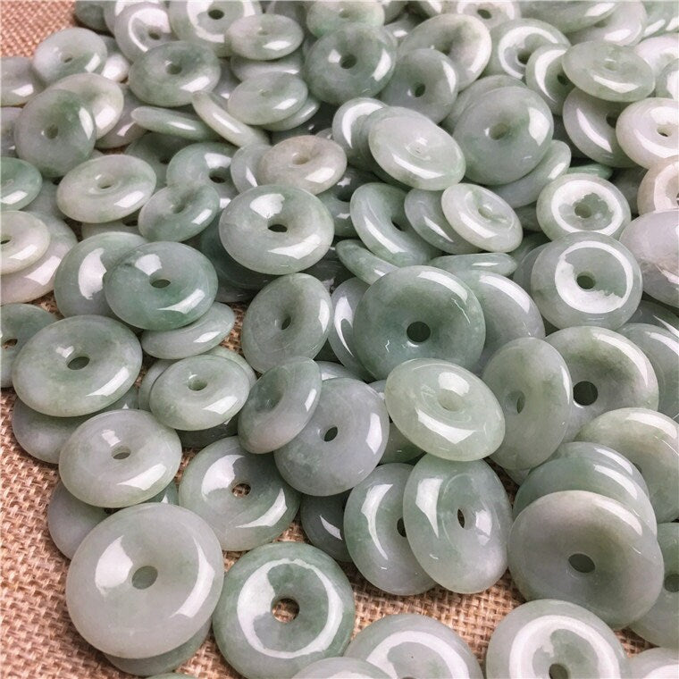 10PCS donut Pendant Natural Grade A Green Jade ICE Jadeite Flat Round Beads doughnut baby lady necklace earrings Burma Myanmar Jadeite A
